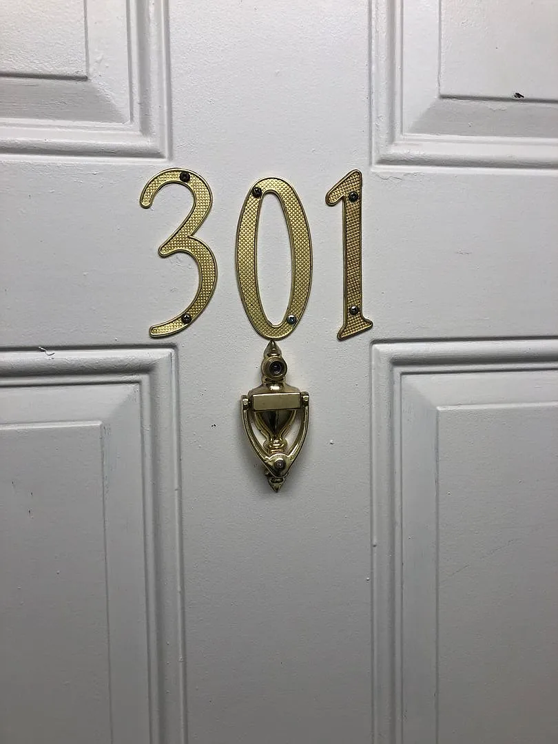 Avalon Building 3 — Photo 1