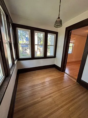 2 bed, 1000 sqft, $1,800 — Photo 4