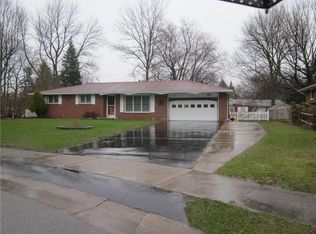 16 Frandee Ln, Rochester, NY 14626