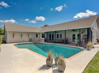 1880 Primrose Ln, Wellington, FL 33414