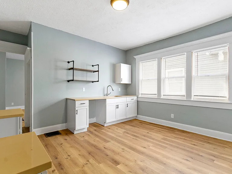 17 E Parkview Ave #19 — Photo 12