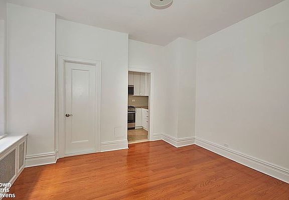 4th image of 251 W 89th St APT 5C