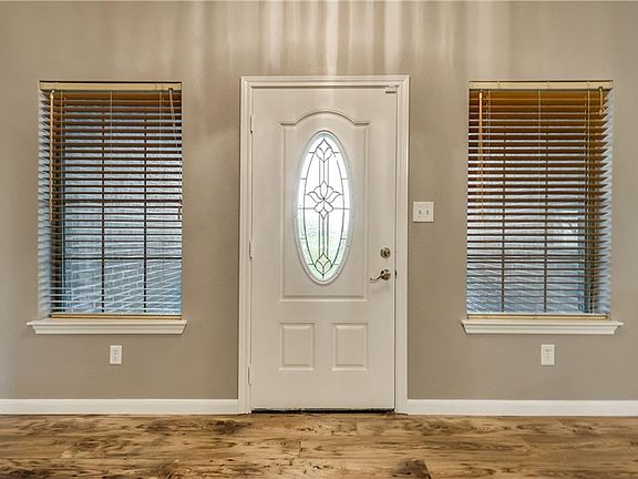 5th image of 111 Avalon Dr
