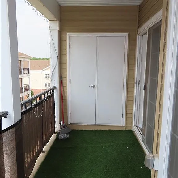544 E Celebration Way #544 — Photo 13