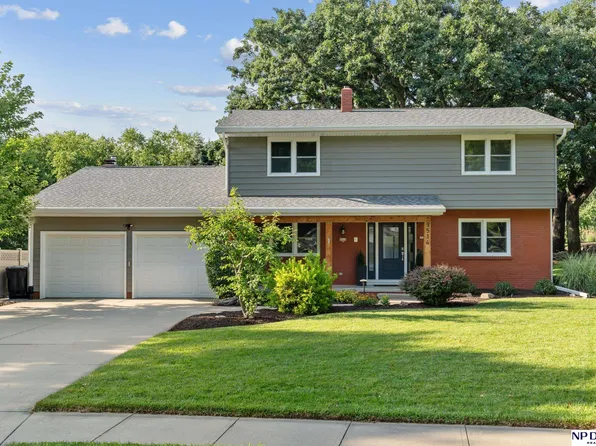 9514 Grover St, Omaha, NE 68124