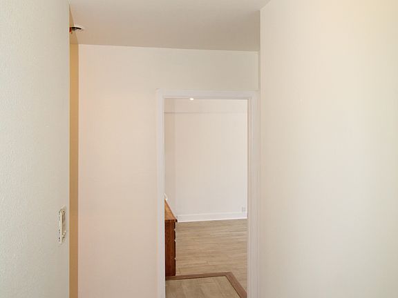 3rd image of 1616 Funston Ave #A