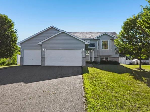 1464 Roosevelt St S, Cambridge, MN 55008