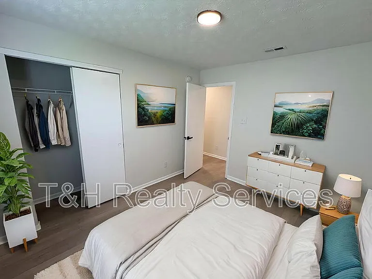 2145 Shadowbrook Dr — Photo 14