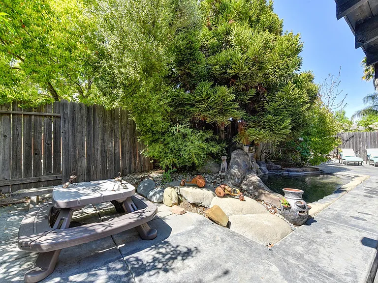 4709 Wyndview Dr — Photo 37