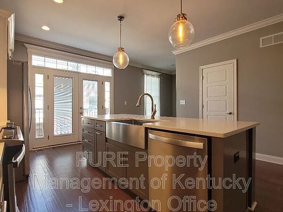 3rd image of 512 Maryland Ave APT 115