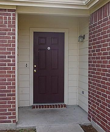 4th image of 1506 Lakeside Dr
