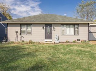 815 Miller St, New Haven, MO 63068