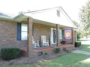 6207 Dobbins Bridge Rd, Anderson, SC 29626