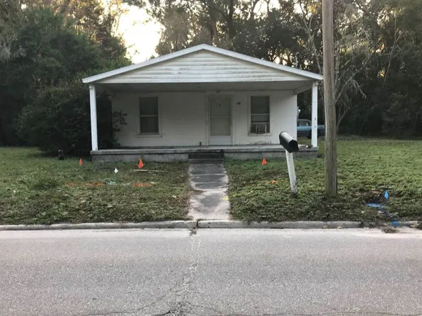 810 Hamilton Ave, Live Oak, FL 32064