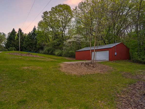 15365 Elm St, Plainwell, MI 49080