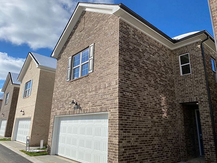 1st image of 2656 Lakevilla Dr #9