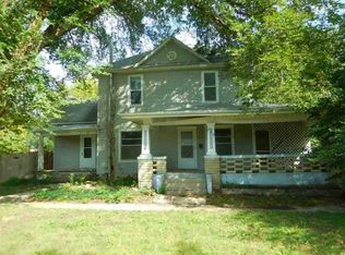 228 S Mission St, Council Grove, KS 66846