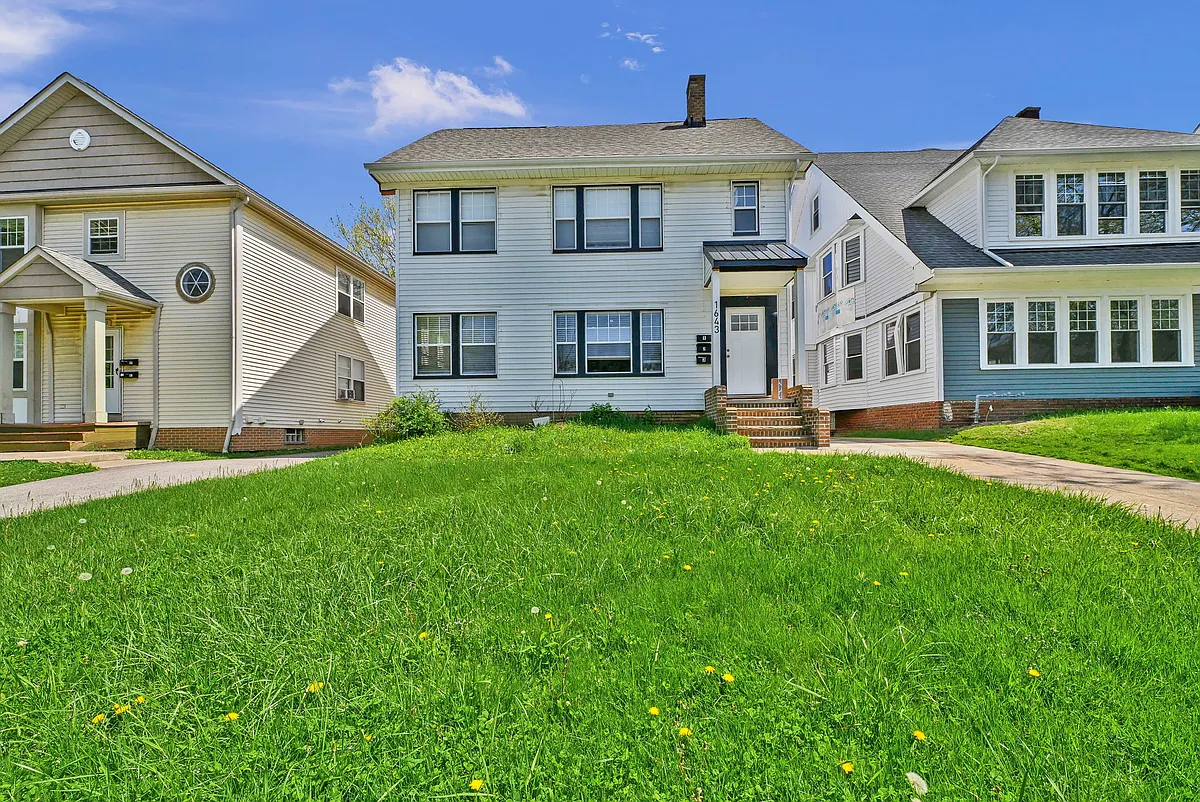 Building Photo - 1643 Coventry Rd #3