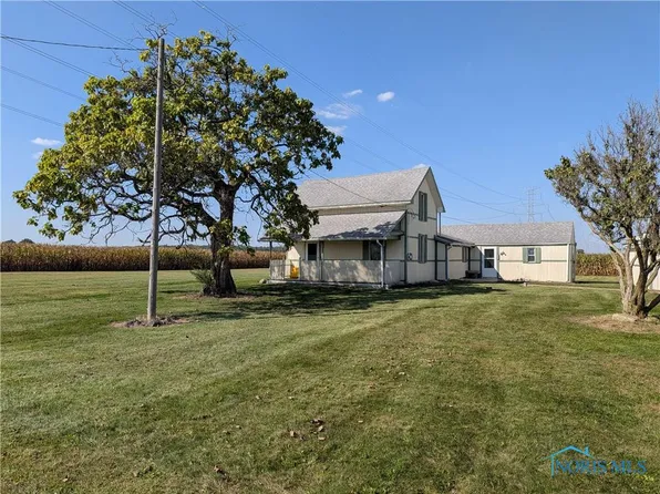 2716 County Road L, Swanton, OH 43558