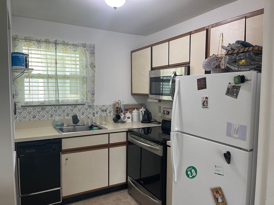 Lakeview Condominiums 14 Marsten Ln Enfield NH Zillow