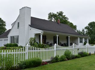 701 Riley Dr, Marengo, IL 60152