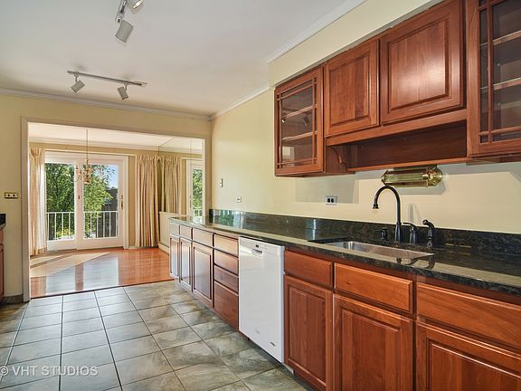 3rd image of 2630 E Bel Aire Dr APT 303