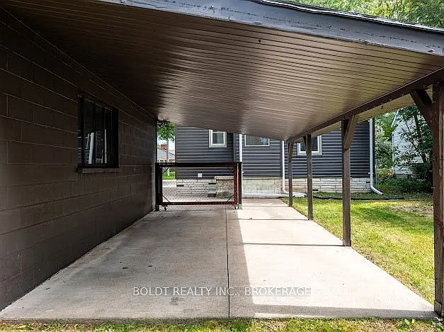 3047 Saint Patrick Ave — Photo 25