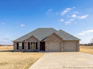 7004 S 4th St W, Muskogee, OK 74401