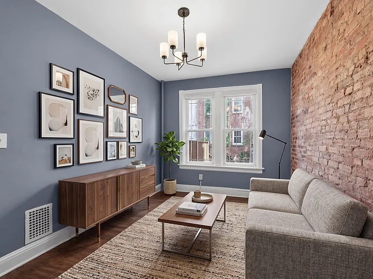 759 Harvard St NW — Photo 14