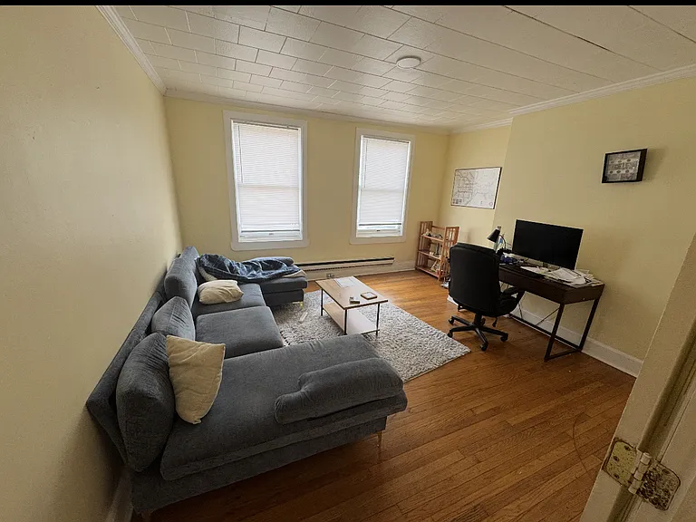 Front Bedroom/Living Roon
