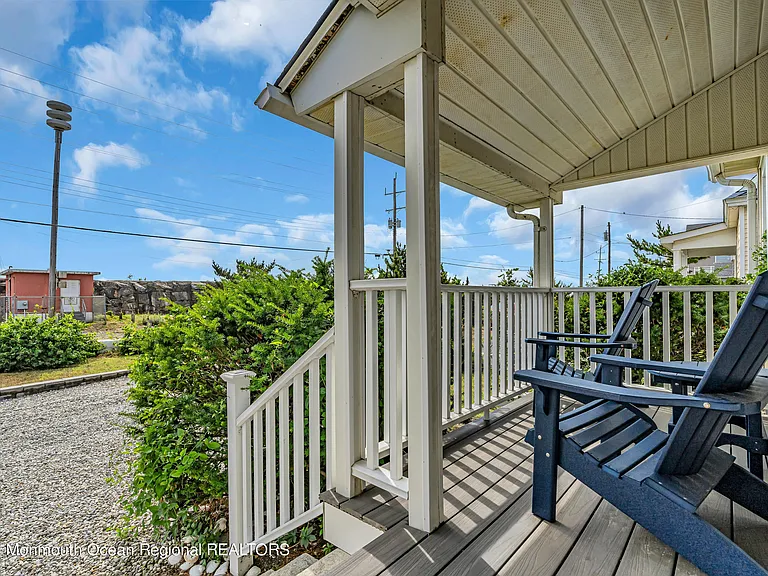228 Ocean Ave — Photo 29
