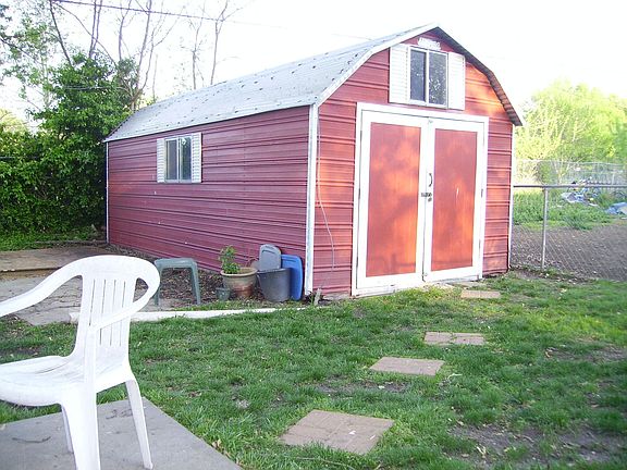 Shed