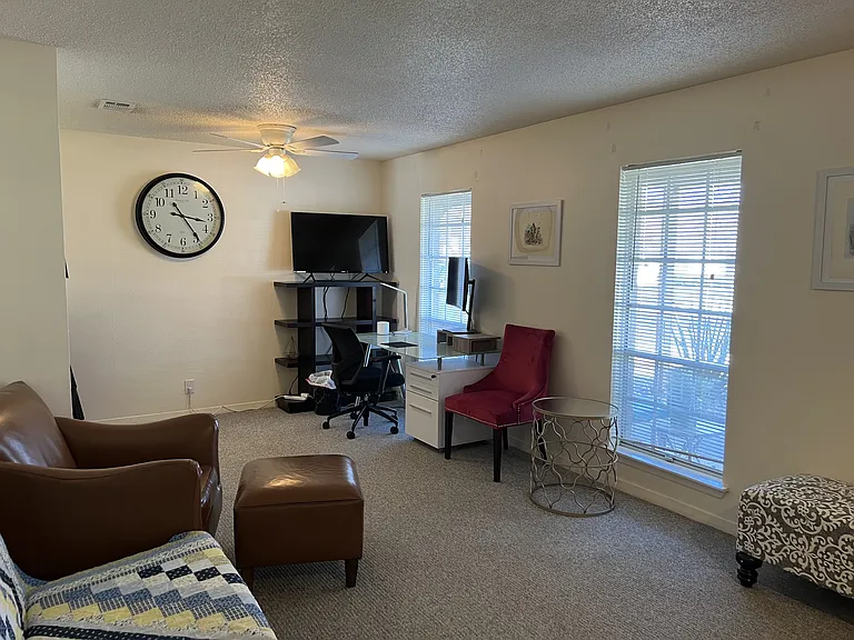 2401 Laramie Trl #A — Photo 18