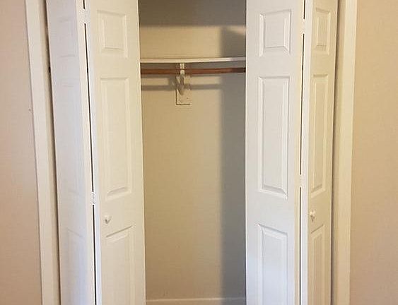 2nd image of 502 Landview St Unit B