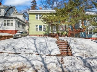 37 Custer Ave, Newark, NJ 07112