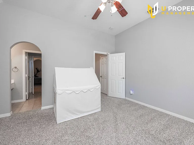 1687 Sandstone Dr — Photo 40