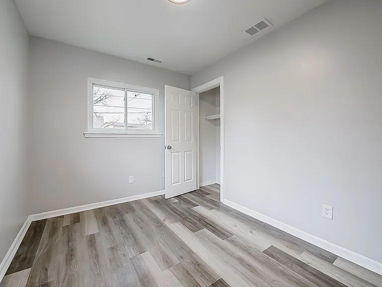 23352 Powell Ave — Photo 13