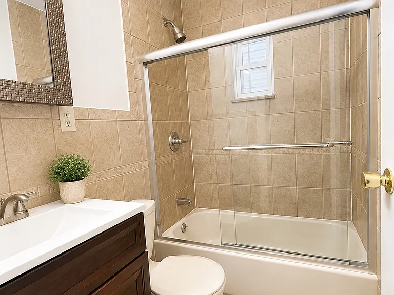 118 Booraem Ave #3 — Photo 7