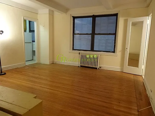 Rented by Green Home NY Realty LLC | media 12