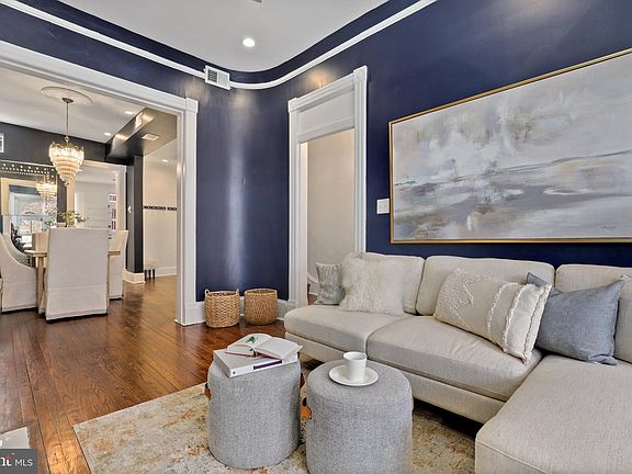 4th image of 902 S St NW