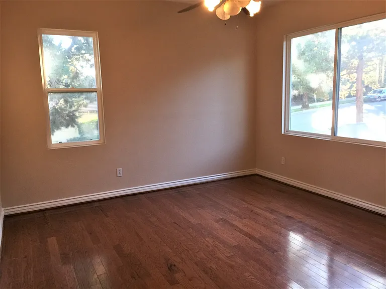 1396 S Creekside Dr S — Photo 14