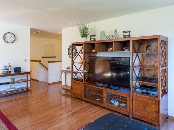 (undisclosed Address), Olga, WA 98279