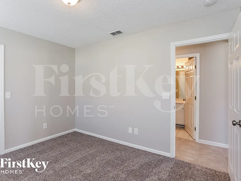 8281 Velvet Springs Ln — Photo 9