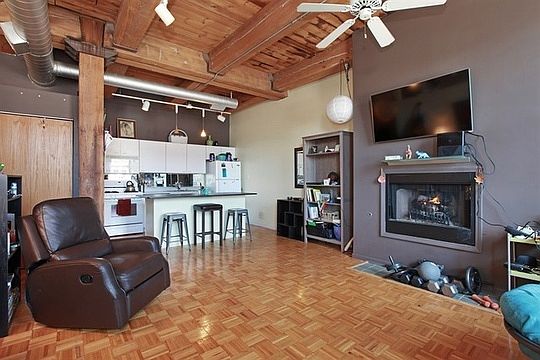 4th image of 4745 N Ravenswood Ave APT 203