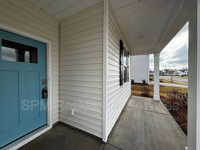 Building Photo - 2084 Willowleaf Dr