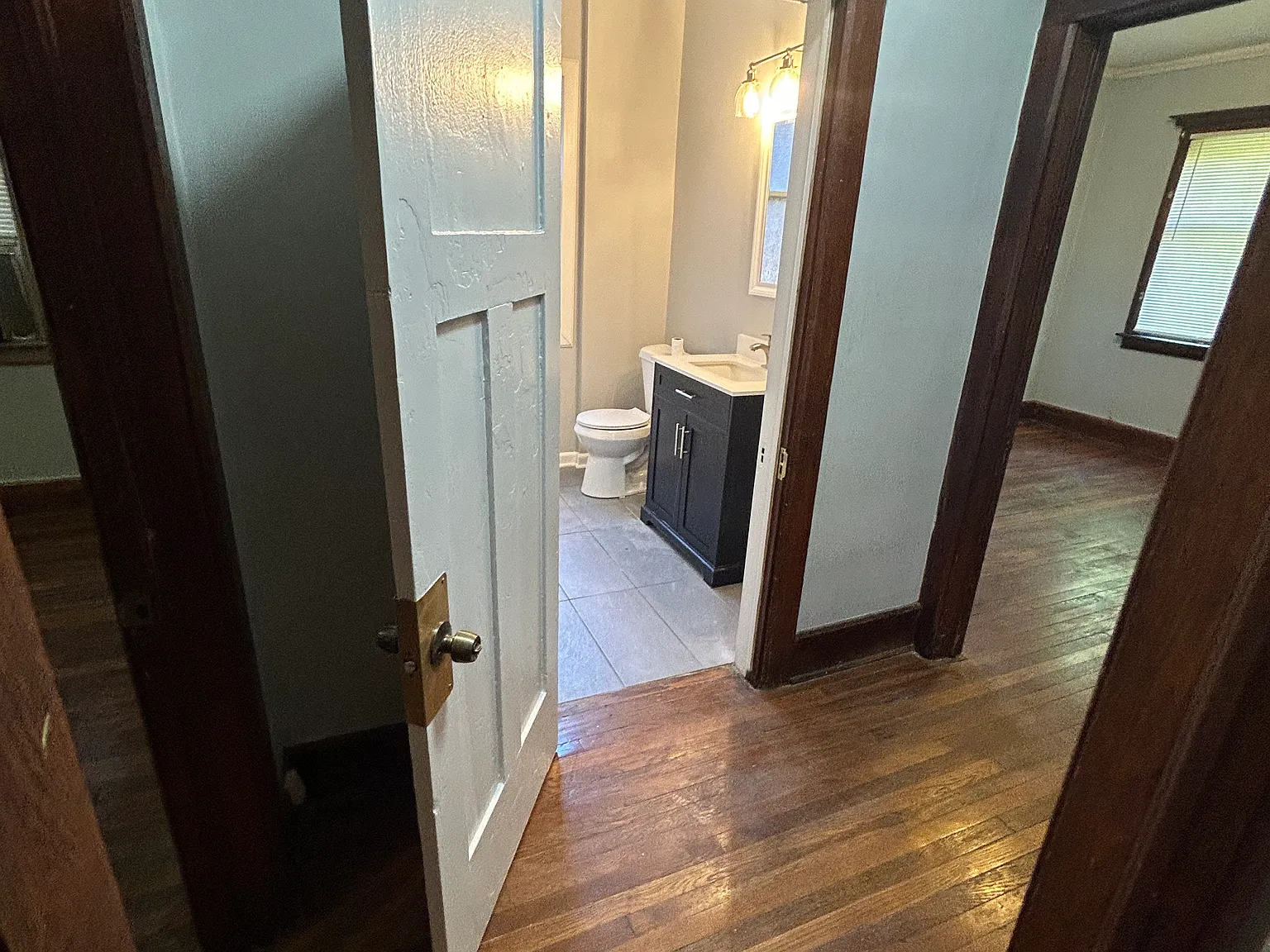 1508 Montclair St — Photo 4