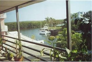 1st image of 136 Bahama Ct