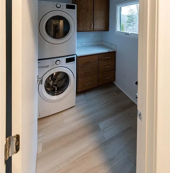 Unit Photo