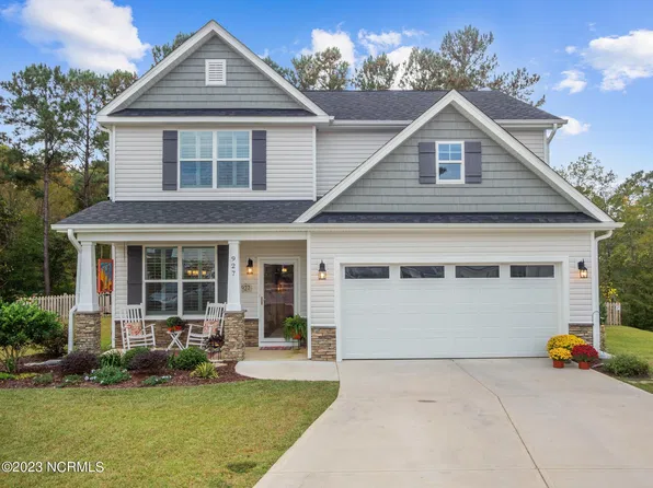 927 W Arboria Drive, Hampstead, NC 28443