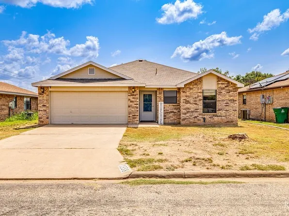 1338 Fox Hollow St, San Angelo, TX 76905